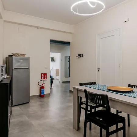 Dantes 284 In * Παλέρμο